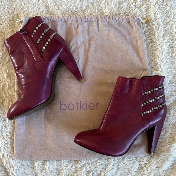 Botkier Booties 💜 - Picture 2 of 11